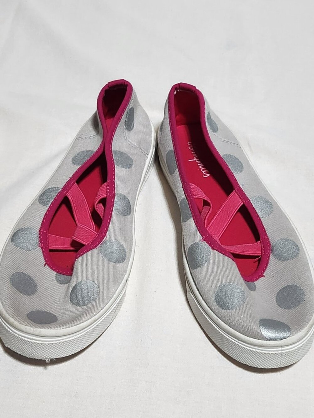 Oomphies Girls’ Polka Dot Slip‑On Shoes – Perfect for Back‑to‑School!